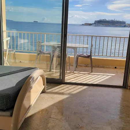 La A Vos Pieds, Magnifique Vue Sur Ajaccio, Pour 2 Personnes Appartement