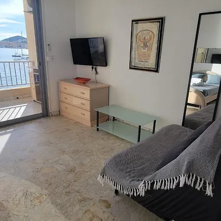 La A Vos Pieds, Magnifique Vue Sur Ajaccio, Pour 2 Personnes * Ajaccio (Corsica)